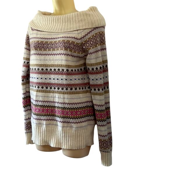 Old Navy Colorful Embellished Lambs’ Wool Sweater Woman Size Large Off Shoulder - Picture 3 of 9